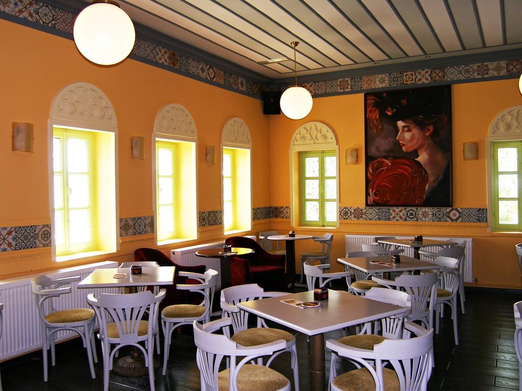 Hotel Linouria à Nimfaíon Extérieur photo